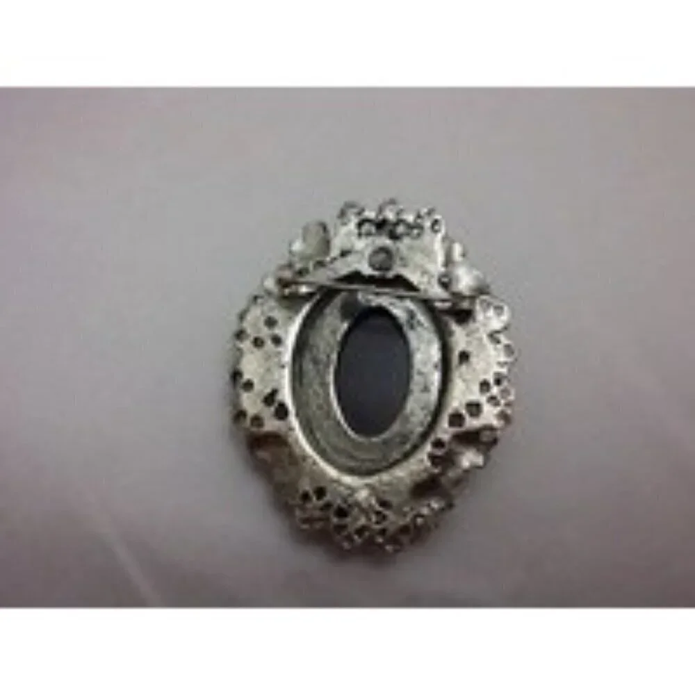 Vintage Styled Retro Silver Toned Black Cameo Plastic Brooch Pin